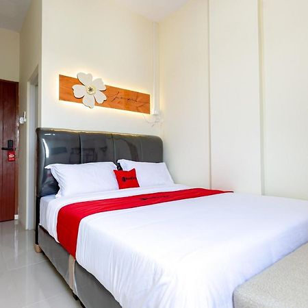 Reddoorz Plus At Komplek Abc Batu Aji Batam Kubuk Εξωτερικό φωτογραφία