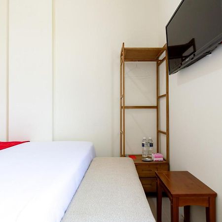 Reddoorz Plus At Komplek Abc Batu Aji Batam Kubuk Εξωτερικό φωτογραφία