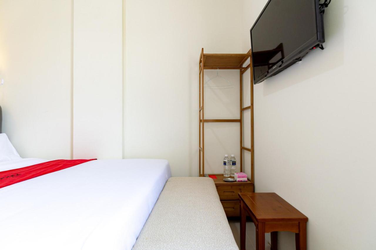 Reddoorz Plus At Komplek Abc Batu Aji Batam Kubuk Εξωτερικό φωτογραφία