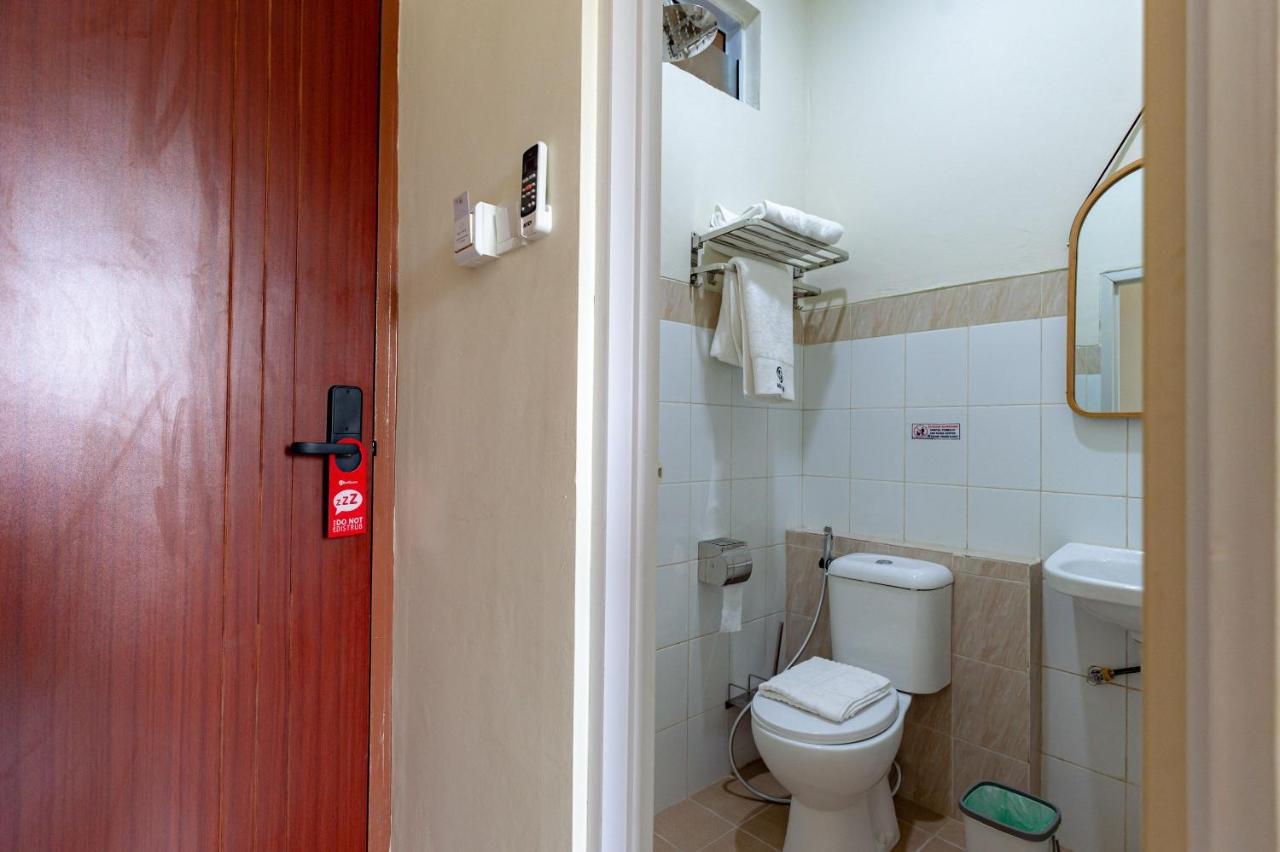 Reddoorz Plus At Komplek Abc Batu Aji Batam Kubuk Εξωτερικό φωτογραφία